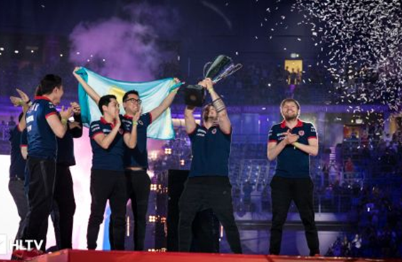 球迷与管理 球迷与管理