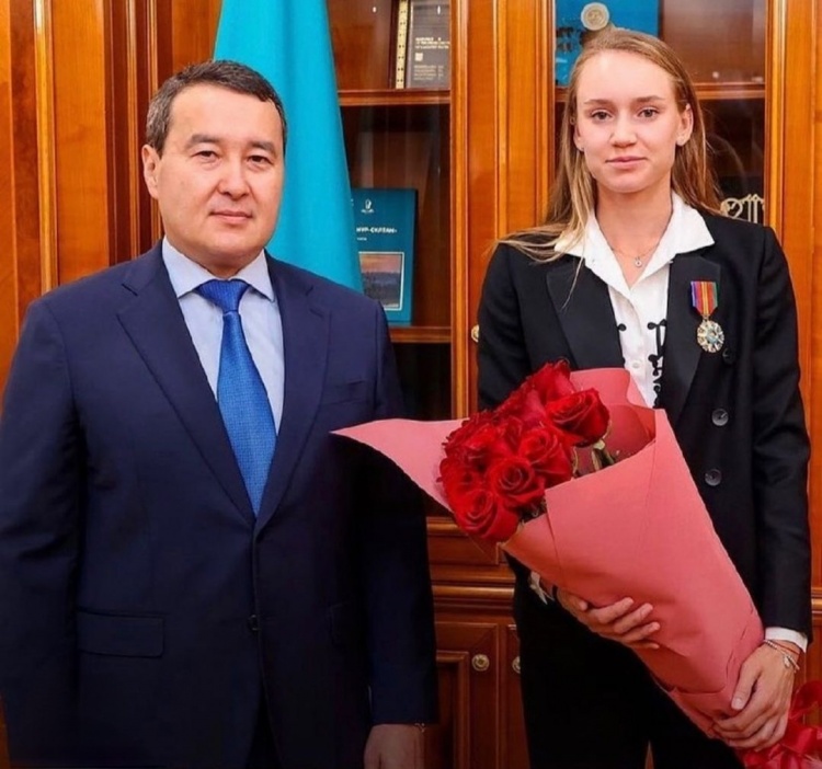 另一方面 另一方面