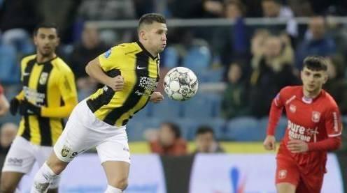 更为季后赛 更为季后赛