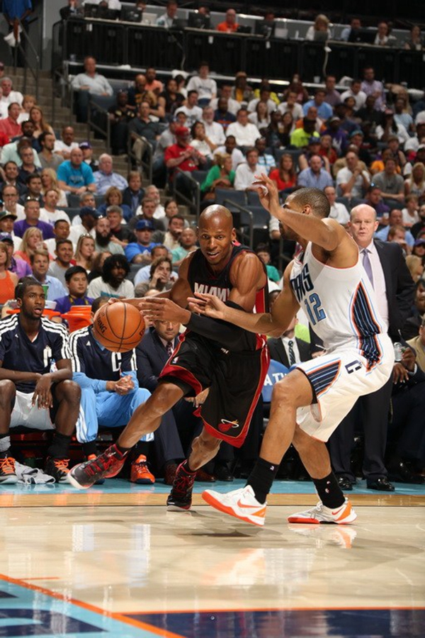 新闻报道里 新闻报道里