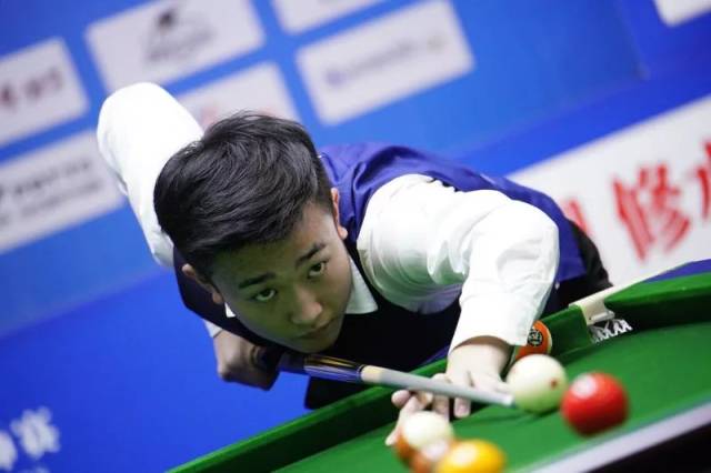 据球员的状 据球员的状